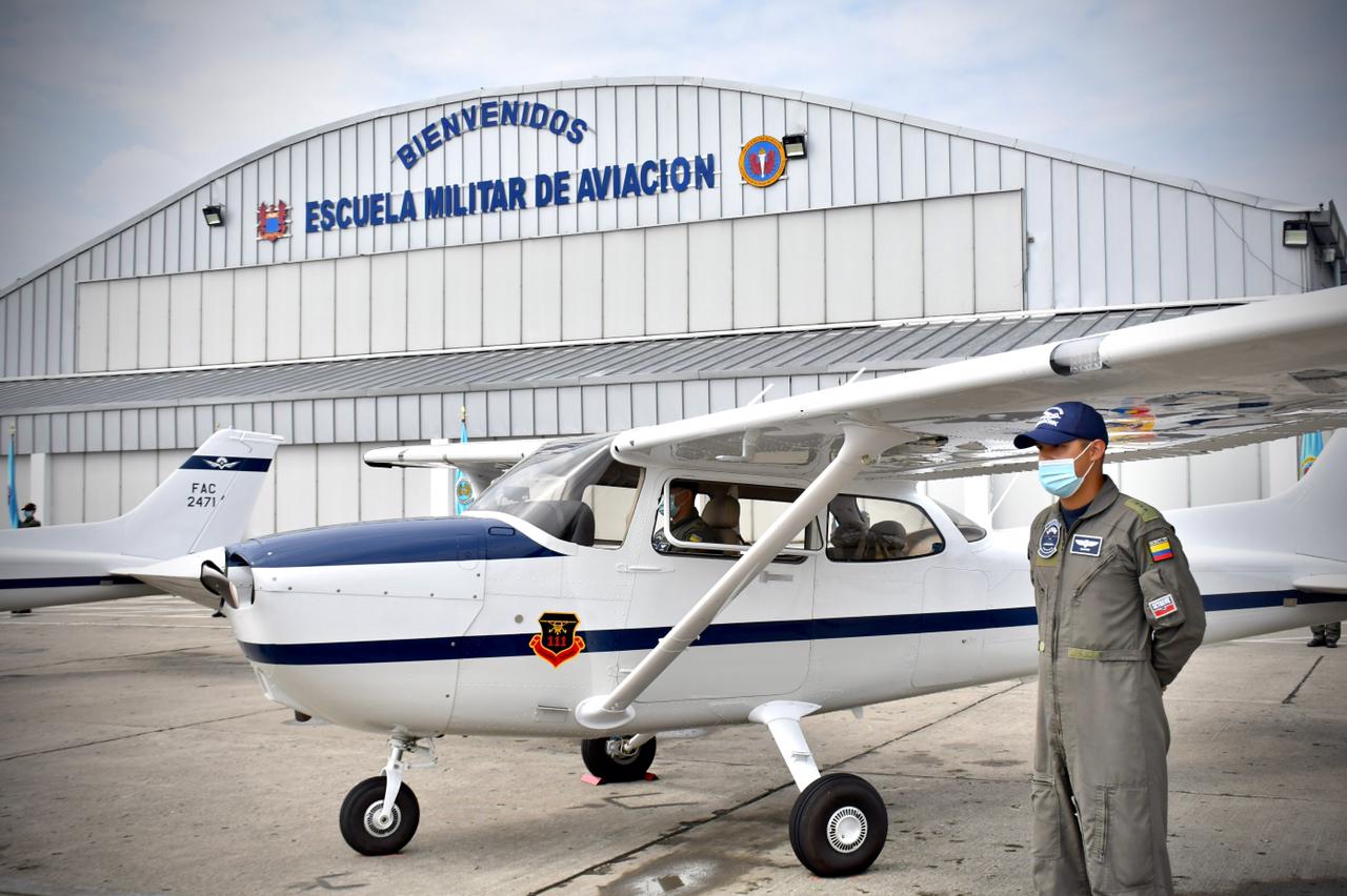 Nuevas aeronaves para el entrenamiento primario llegaron a la EMAVI Nuevas aeronaves para el entrenamiento primario llegaron a la EMAVI